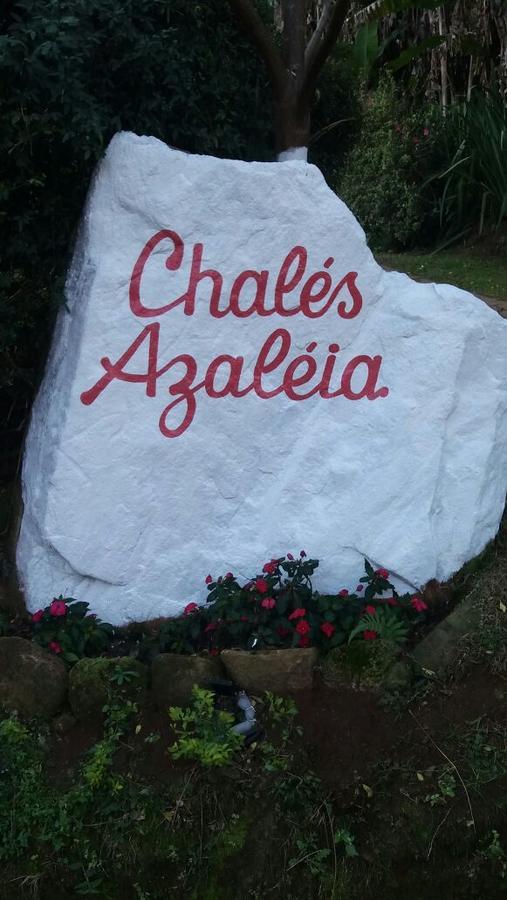 Chales Azaleia Todos Sao Bento do Sapucai Exterior photo